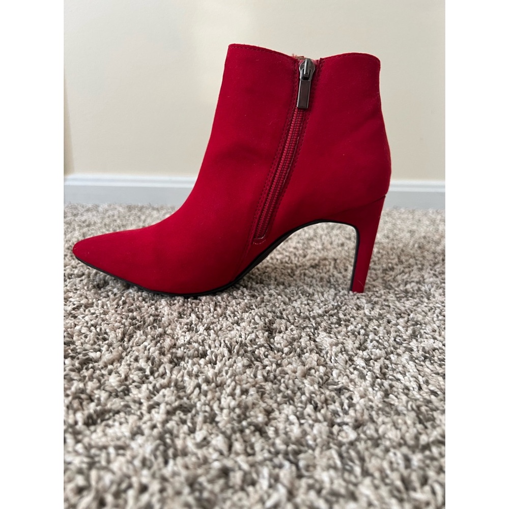 Elegant Suede Red Women's Ankle Boots